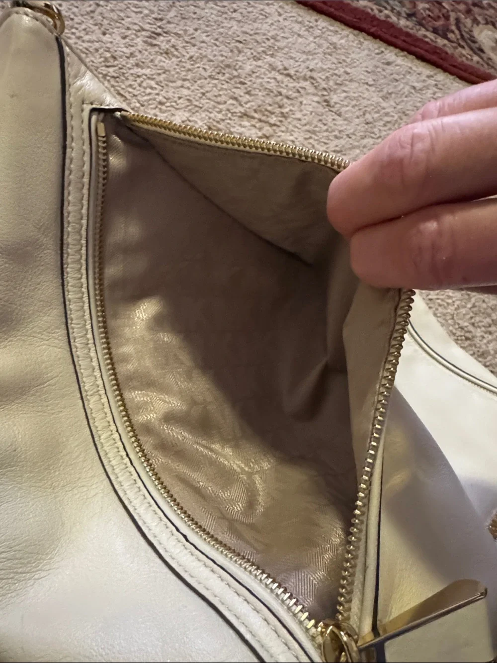 Michael Kors Cream Leather Shoulder Bag with Gold Hardware - Picture 15 of 16
